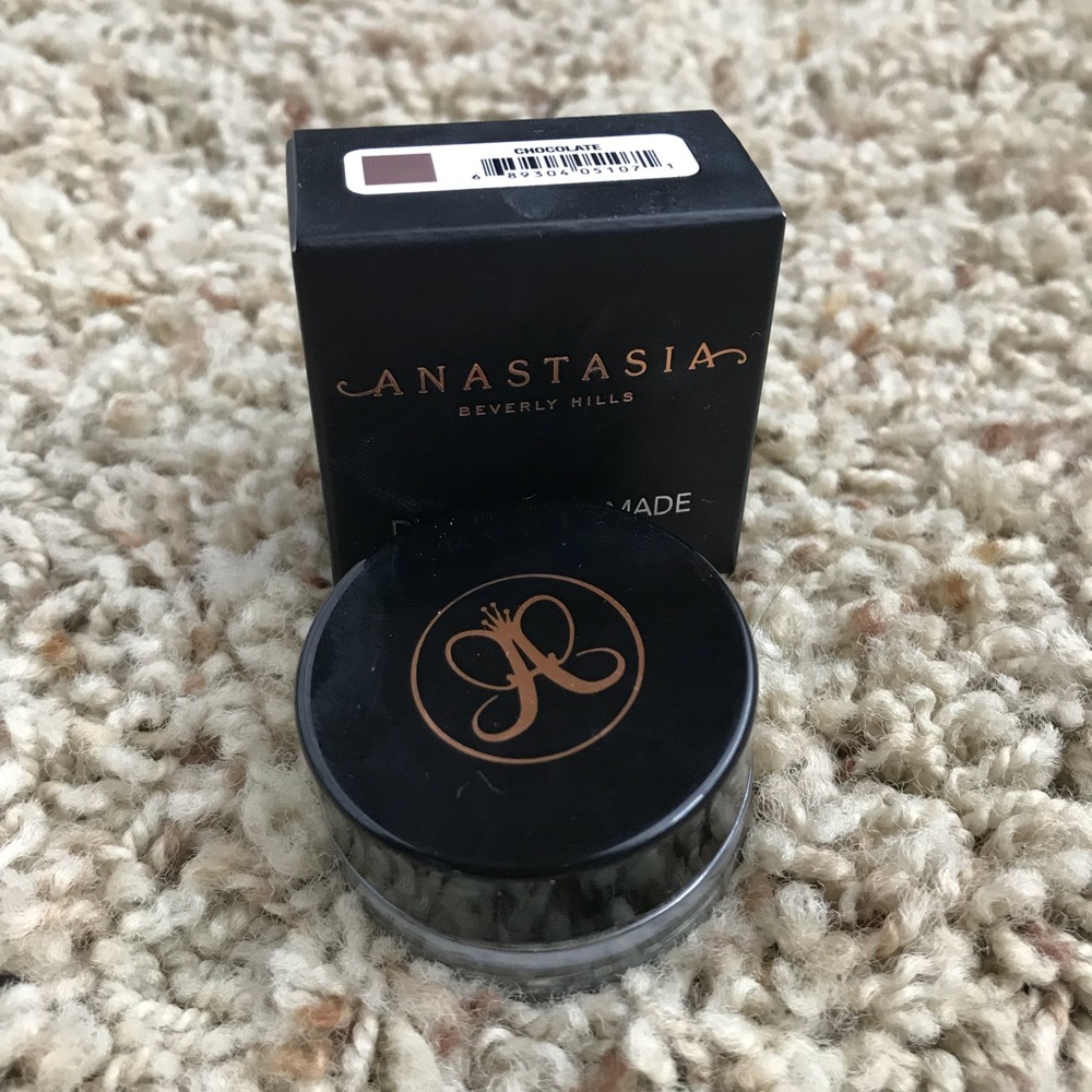 Anastasia beverly hills Dipbrow Pomade chocolate
